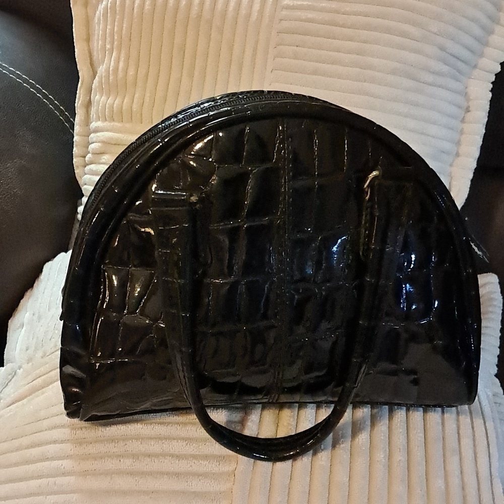 Liz Claiborne Handbag Black Faux Alligator Leather